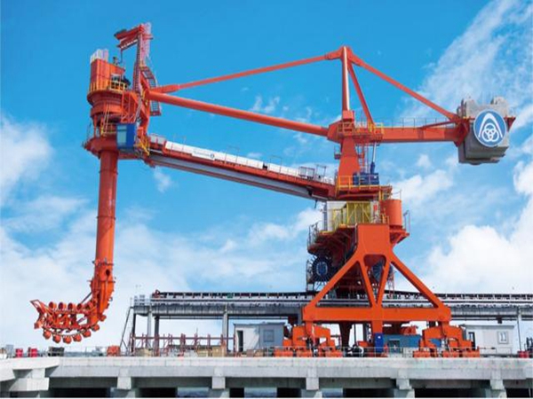 1200t鏈斗式連續卸船機