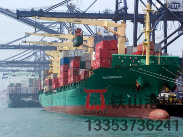 河北黃驊船用起重機廠(chǎng)家 船體傾斜作業(yè)安全保障穩定吊裝