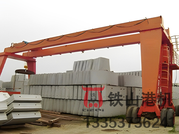 河北秦始皇島輪胎式集裝箱龍門(mén)吊廠(chǎng)家輪胎式集裝箱龍門(mén)吊智能高效